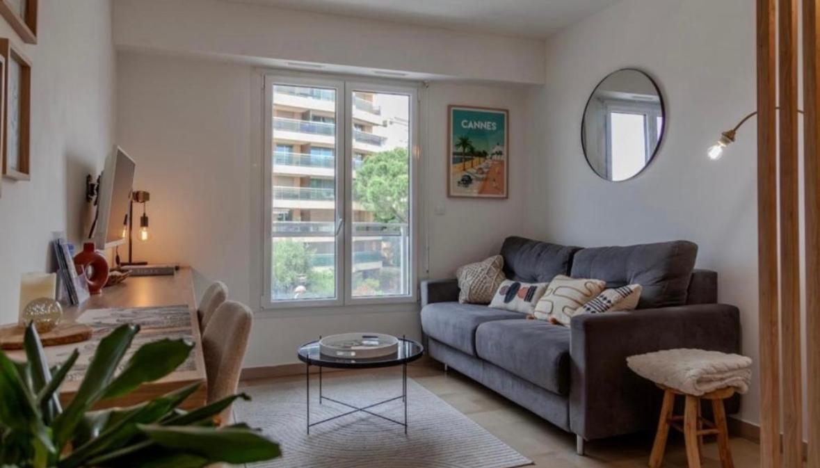 Studio Lumineux A 2 Mn A Pied De La Plage Канны Экстерьер фото